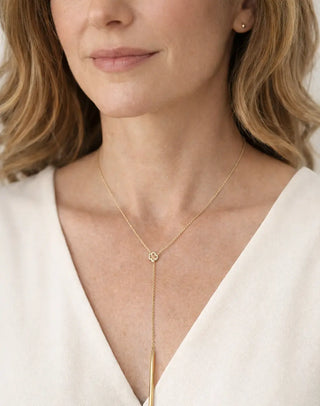18K Solid Yellow Gold Polished Open Flower Lariat Necklace