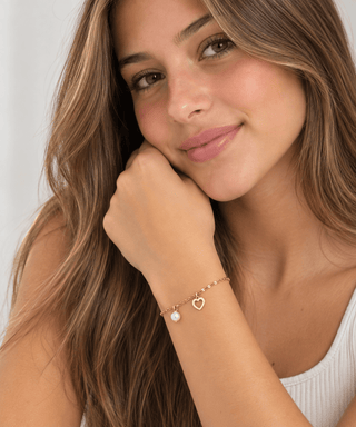18K Yellow Gold Cultivated Pearl and Open Heart Bracelet