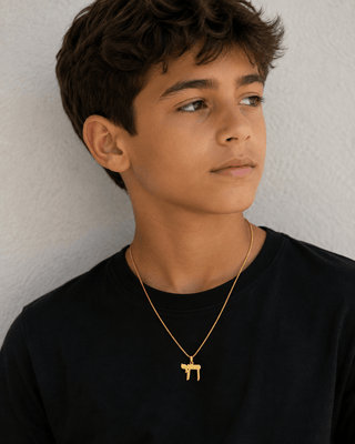 18K Solid Yellow Gold Jewish Chai Life Thin Pendant