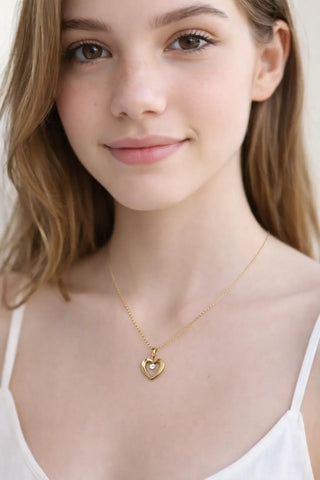 18K Solid Yellow Gold Diamond Open Heart Pendant Necklace