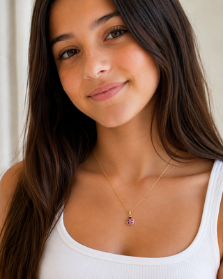 Pingente Joaninha Rosa em Ouro Amarelo 18Kt (6mm/13mm com Argola)