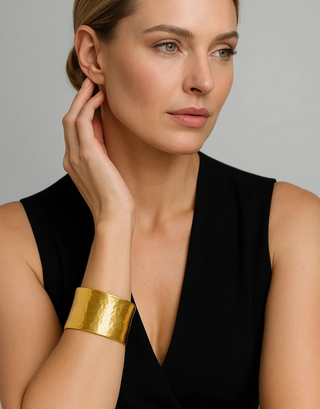 18K Solid Yellow Hammered Large Cuff Bangle Bracelet