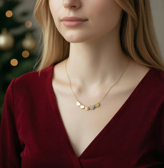 18K Solid Yellow Gold Center Hearts Diamond Necklace