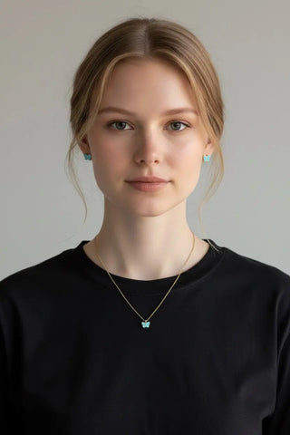 pr18K Yellow Gold Tiny Butterfly Turquoise Post Earrings