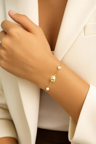 18K Solid Yellow Gold Twist Center with 4mm Pearls Bracelet