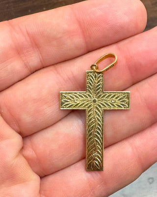 18K Solid Two-Tone Gold Basket Weave Crucifix Pendant ' back of the crucifix