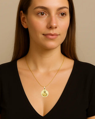 18K Solid Yellow Gold Round Scapular Medal Pendant 16 mm