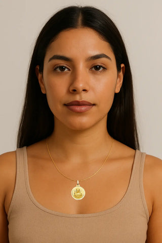 18K Solid Yellow Gold Round Scapular Medal Pendant 18mm