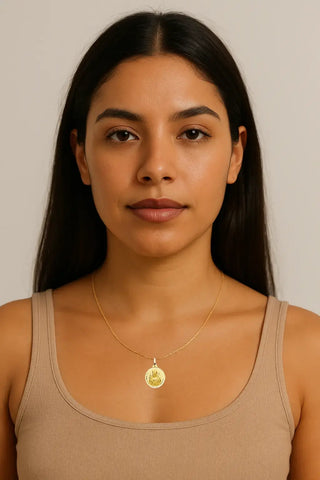 18K Solid Yellow Gold Round Scapular Medal Pendant 18mm