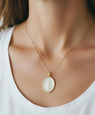 18K Solid Yellow Gold Mother of Pearl Miraculous Medal 